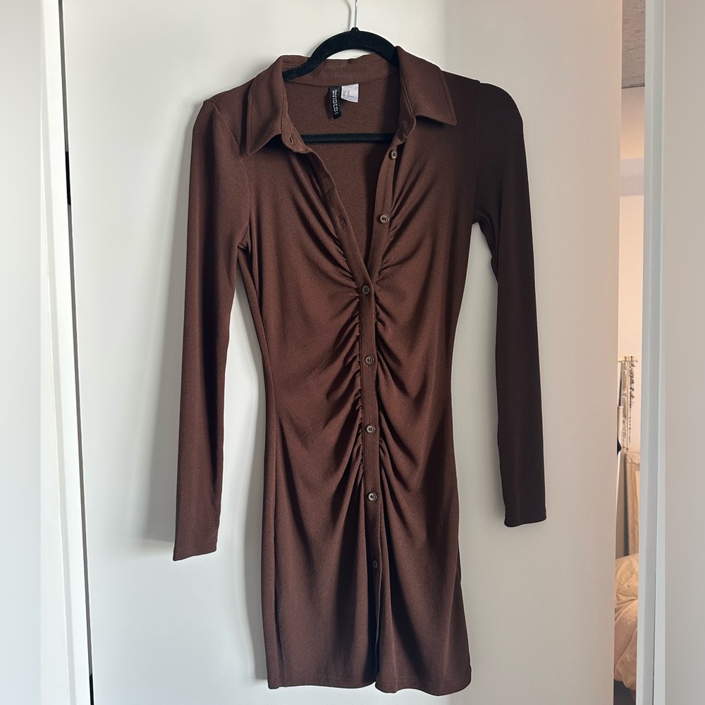 H&M ruched button down brown shirt dress